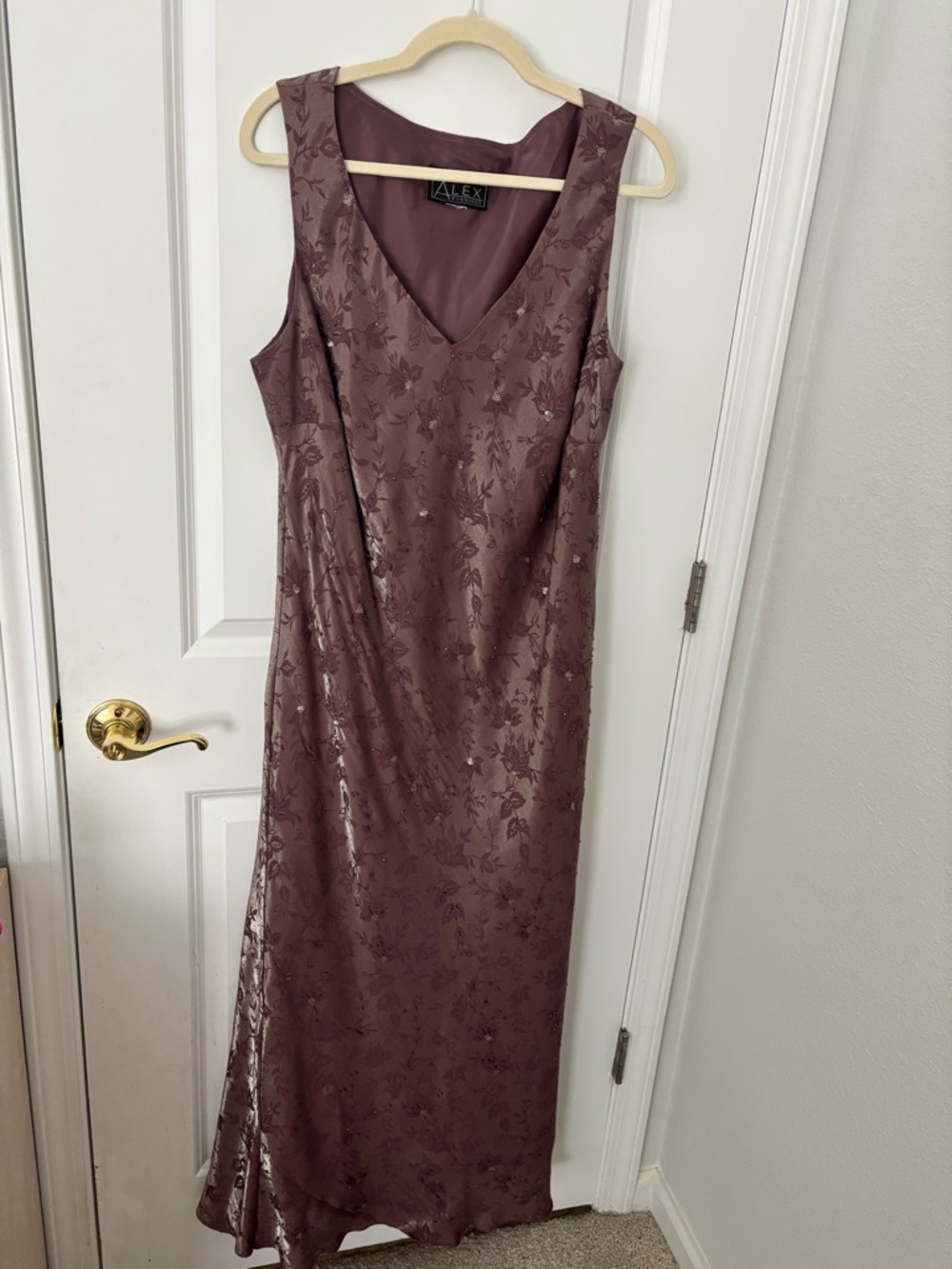 Vintage Gorgeous Alex Evenings Purple Jacquard Floral Beaded Maxi Dress